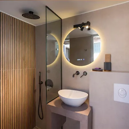 Cavo Iii Luxury Boutique Hotel