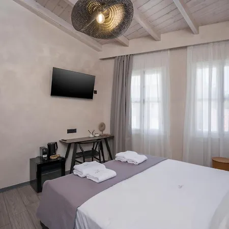 Cavo Iii Luxury Boutique Ξενοδοχείο *